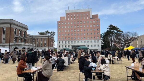 インフルエンサー主催の群馬県庁前グルメフェスに1500人が集結！